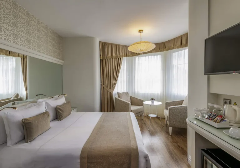 Deluxe Rooms