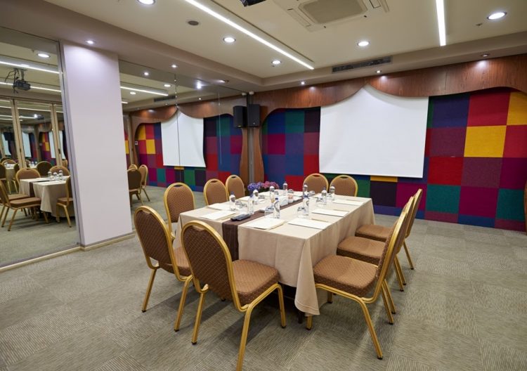 Basilica Meeting Room