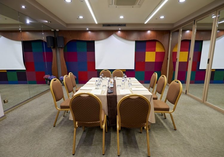 Basilica Meeting Room